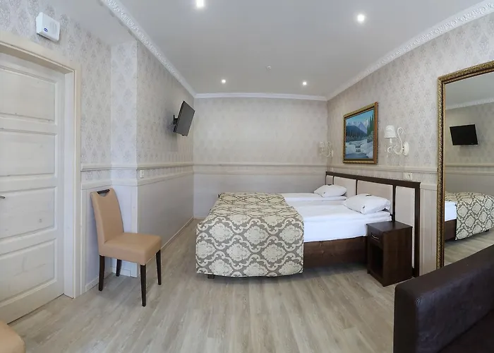 Home Hotel