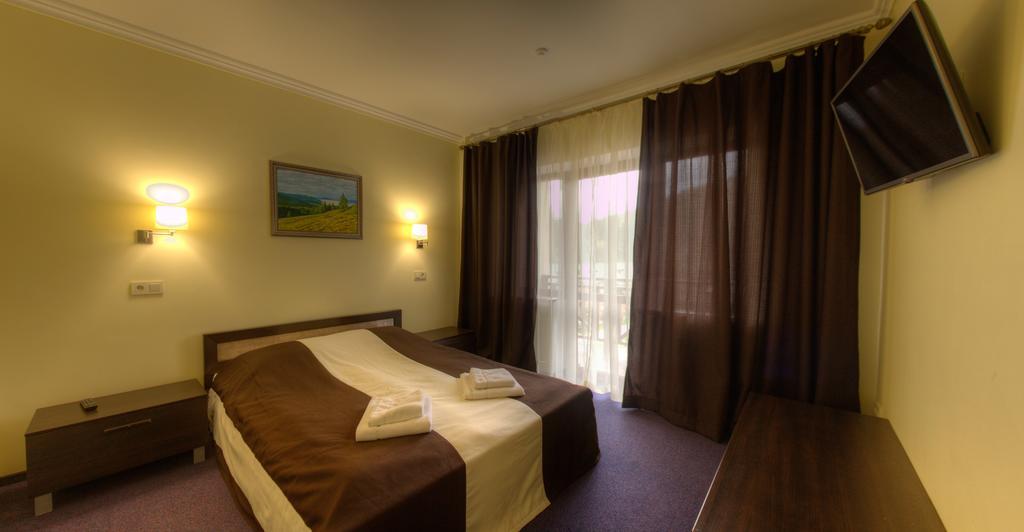Home Hotel Hotel