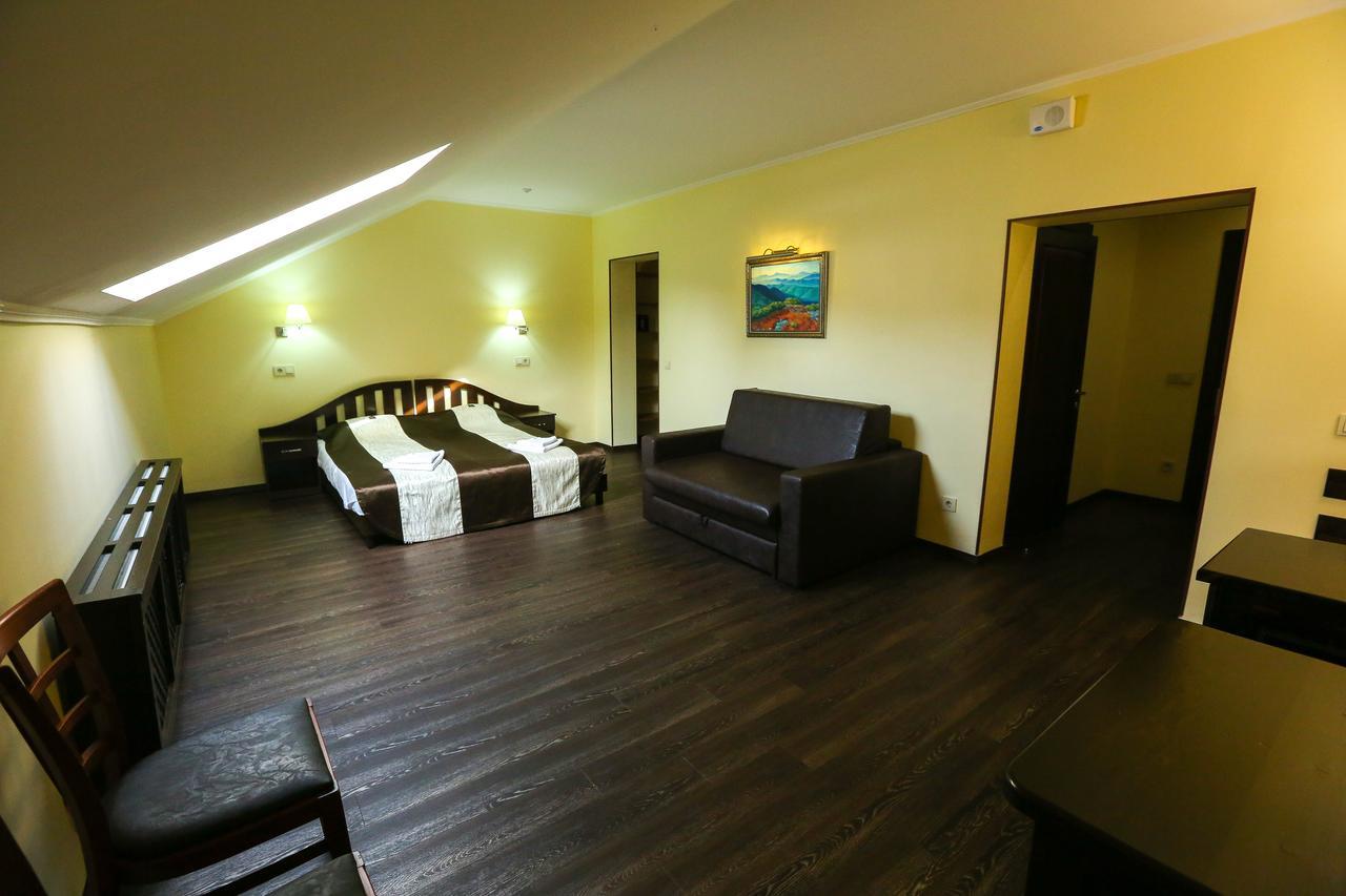 Home Hotel 3*