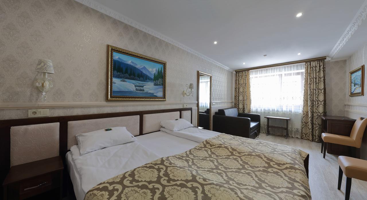 Home Hotel Hotel